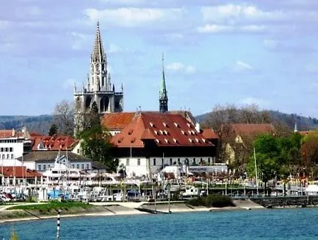 Ferienwohnung Am Yachtclub Musikerviertel 200 M Zum Bodensee Konstanz