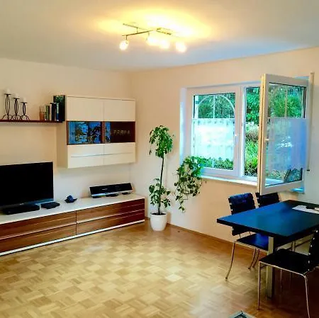 Apartment Ferienwohnung Am Yachtclub Musikerviertel 200 M Zum Bodensee